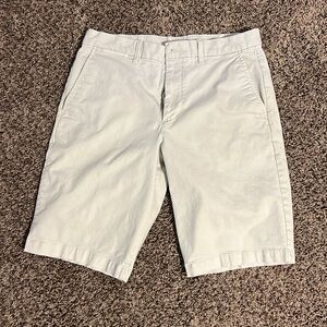 Gap 12” khaki shorts